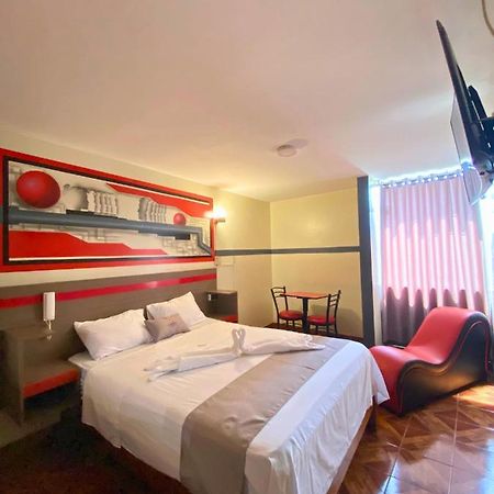 Las Bermudas - Hostal Callao Exterior photo